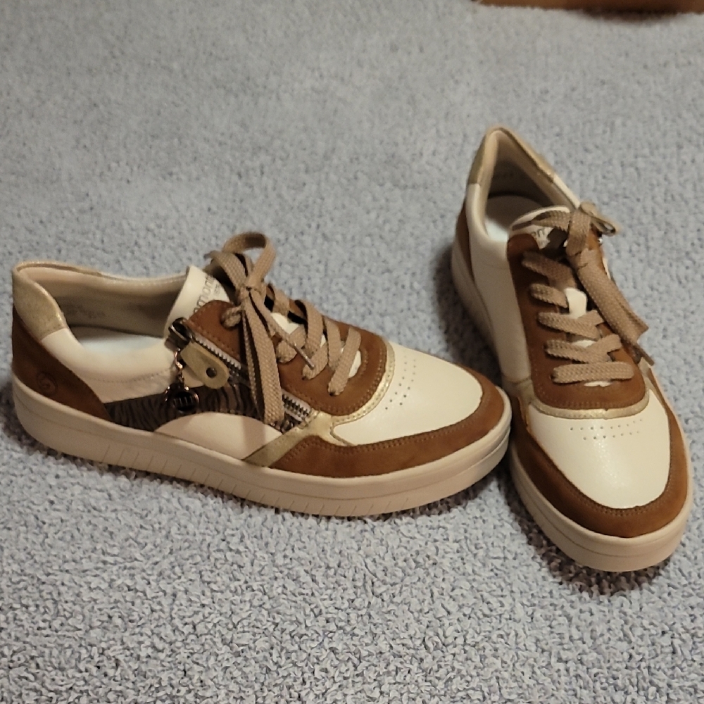 Remonte Brown and Cream Sneakers